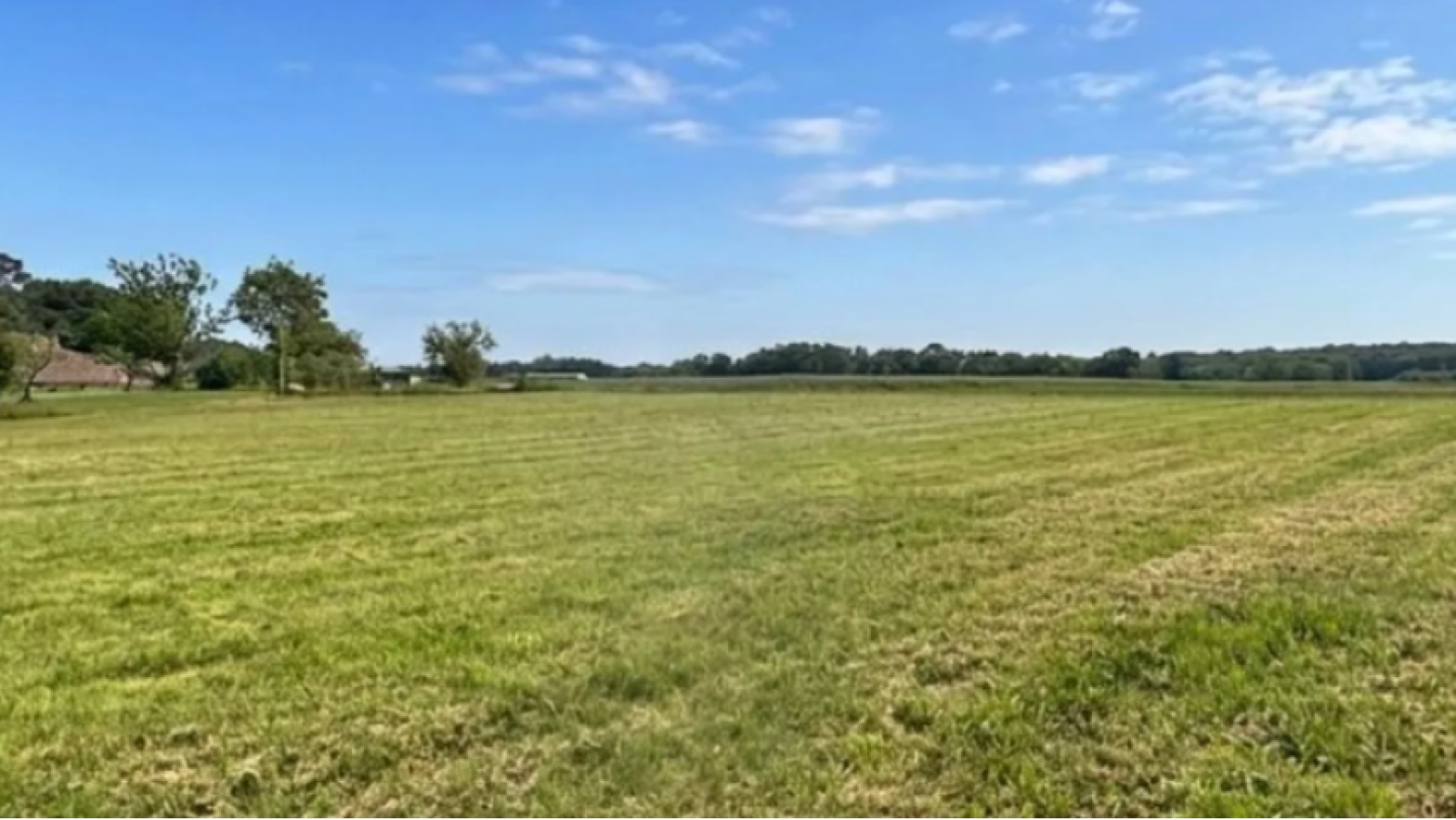 Terrain constructible de 1270m2 à Saint-Geours-de-Maremne