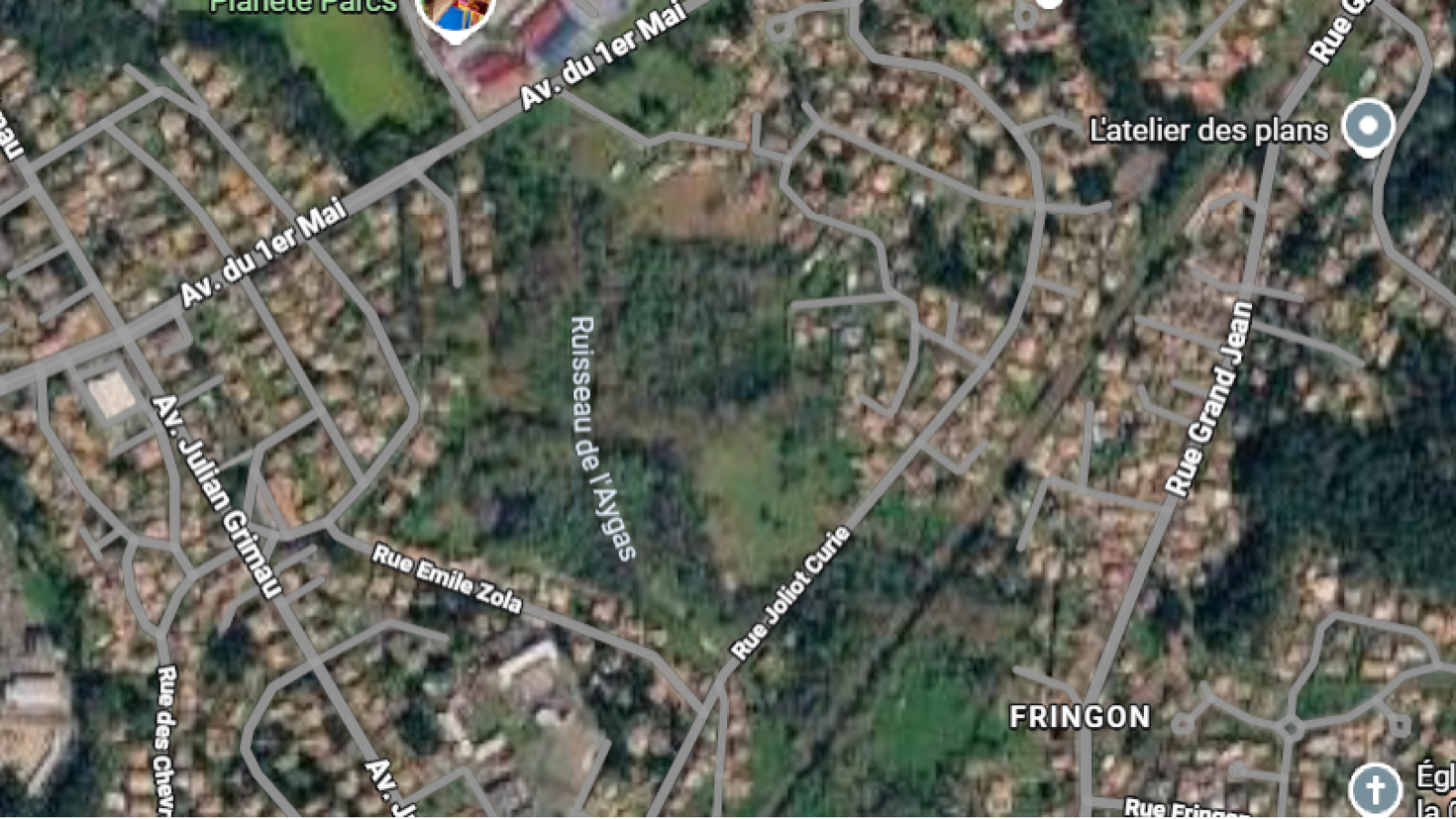 Terrain constructible de 588m2 à Tarnos