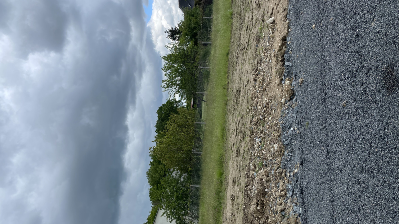 Terrain constructible de 744m2 à Richelieu