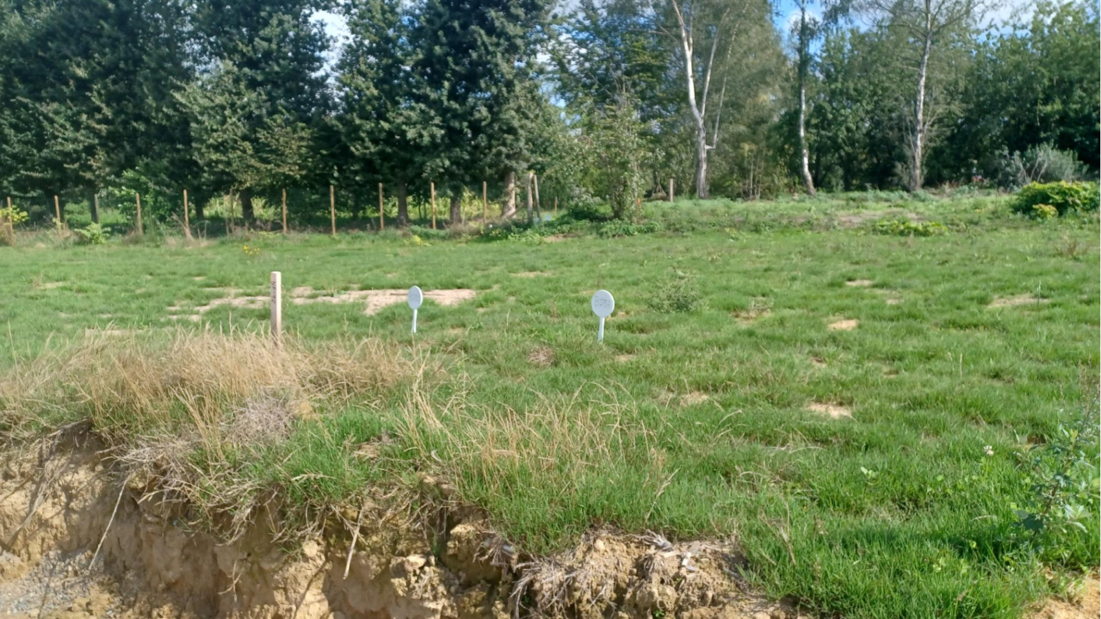 Terrain constructible de 302m2 à Piré-Chancé