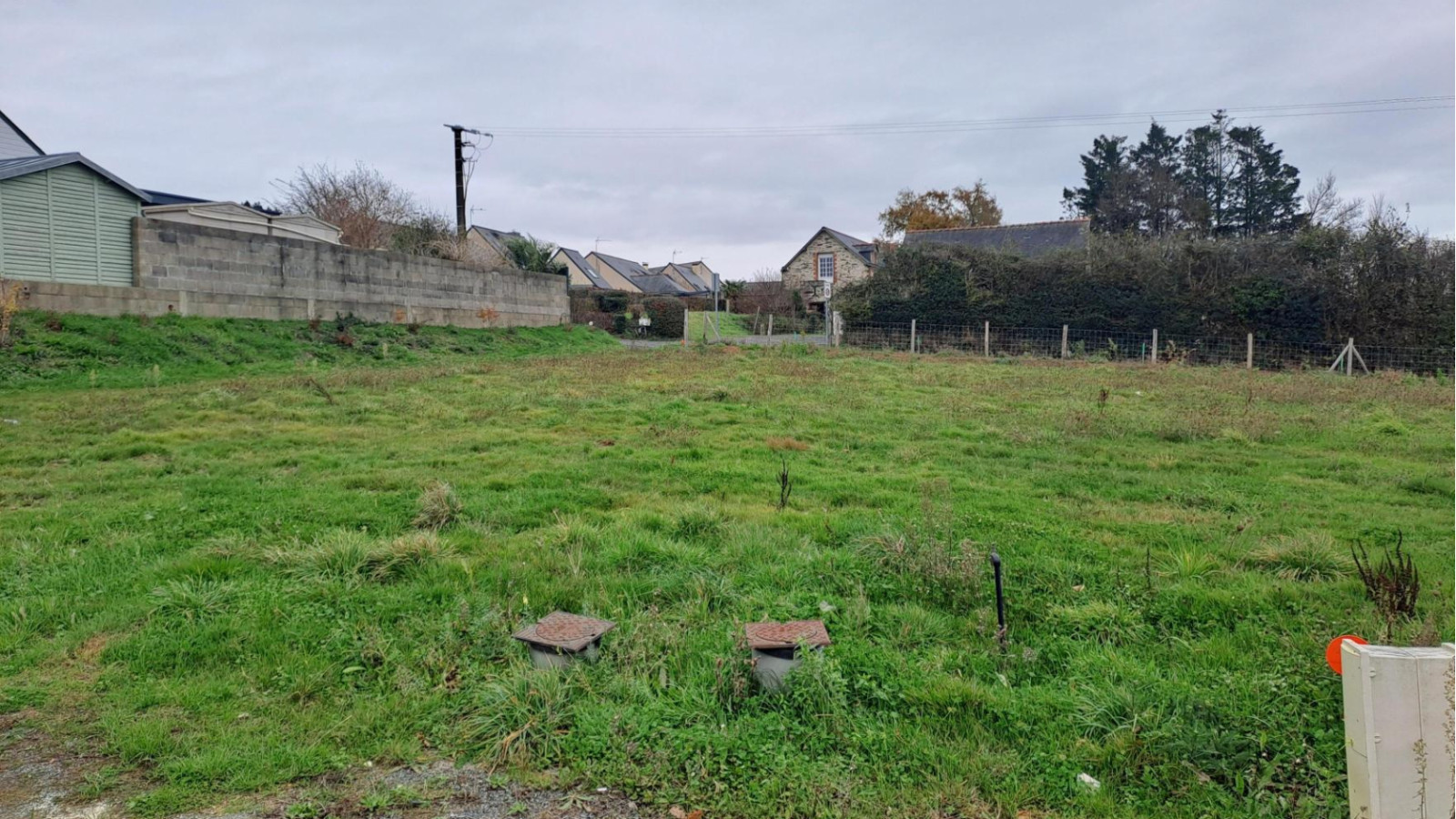 Terrain constructible de 560m2 à Saint-Georges-sur-Loire
