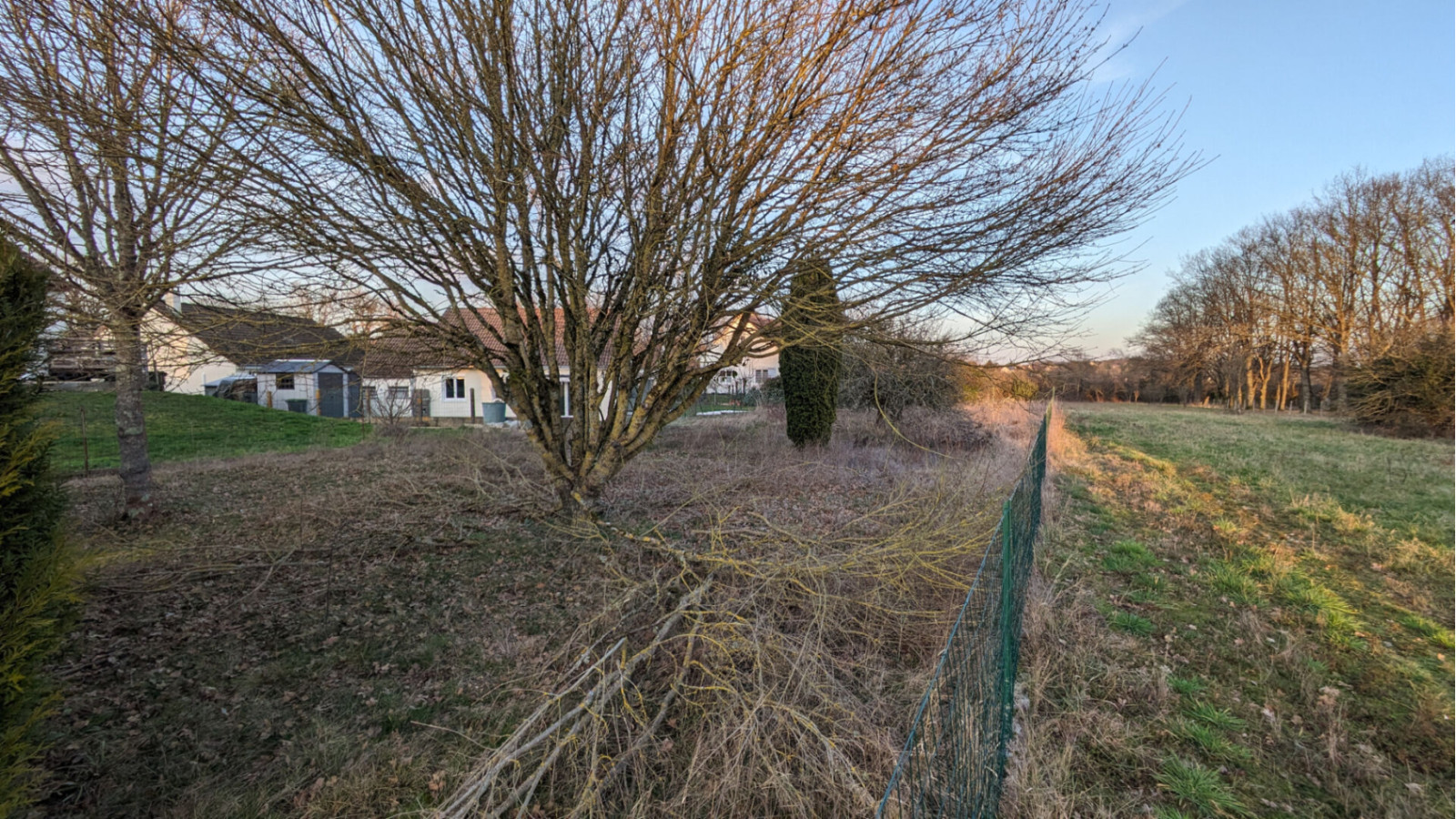 Terrain constructible de 570m2 à Pontlevoy