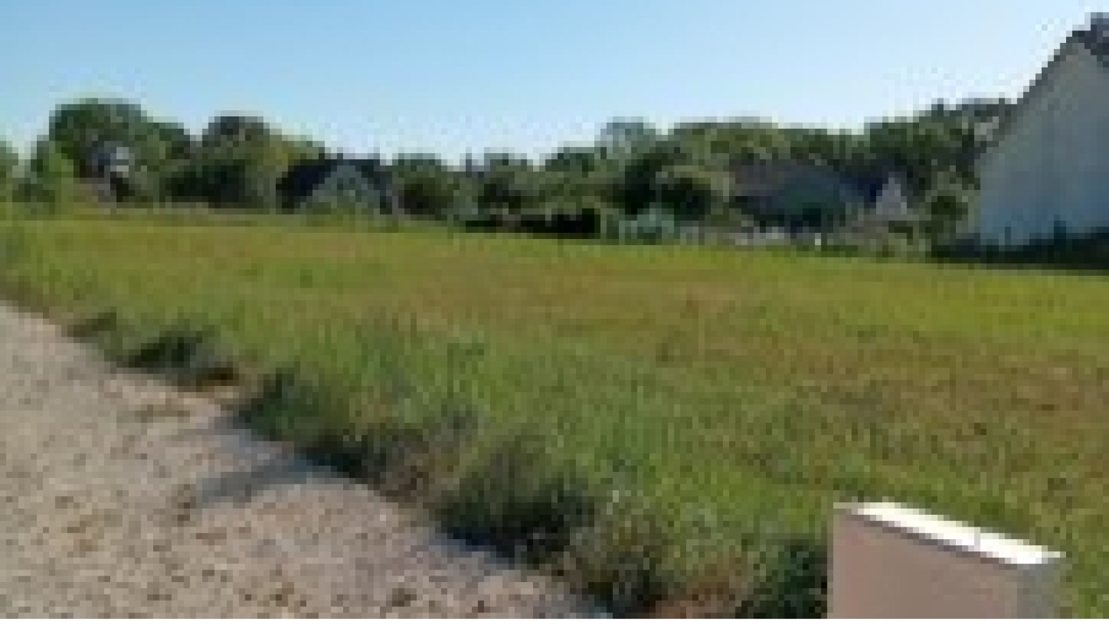 Terrain constructible de 511m2 à Villefargeau