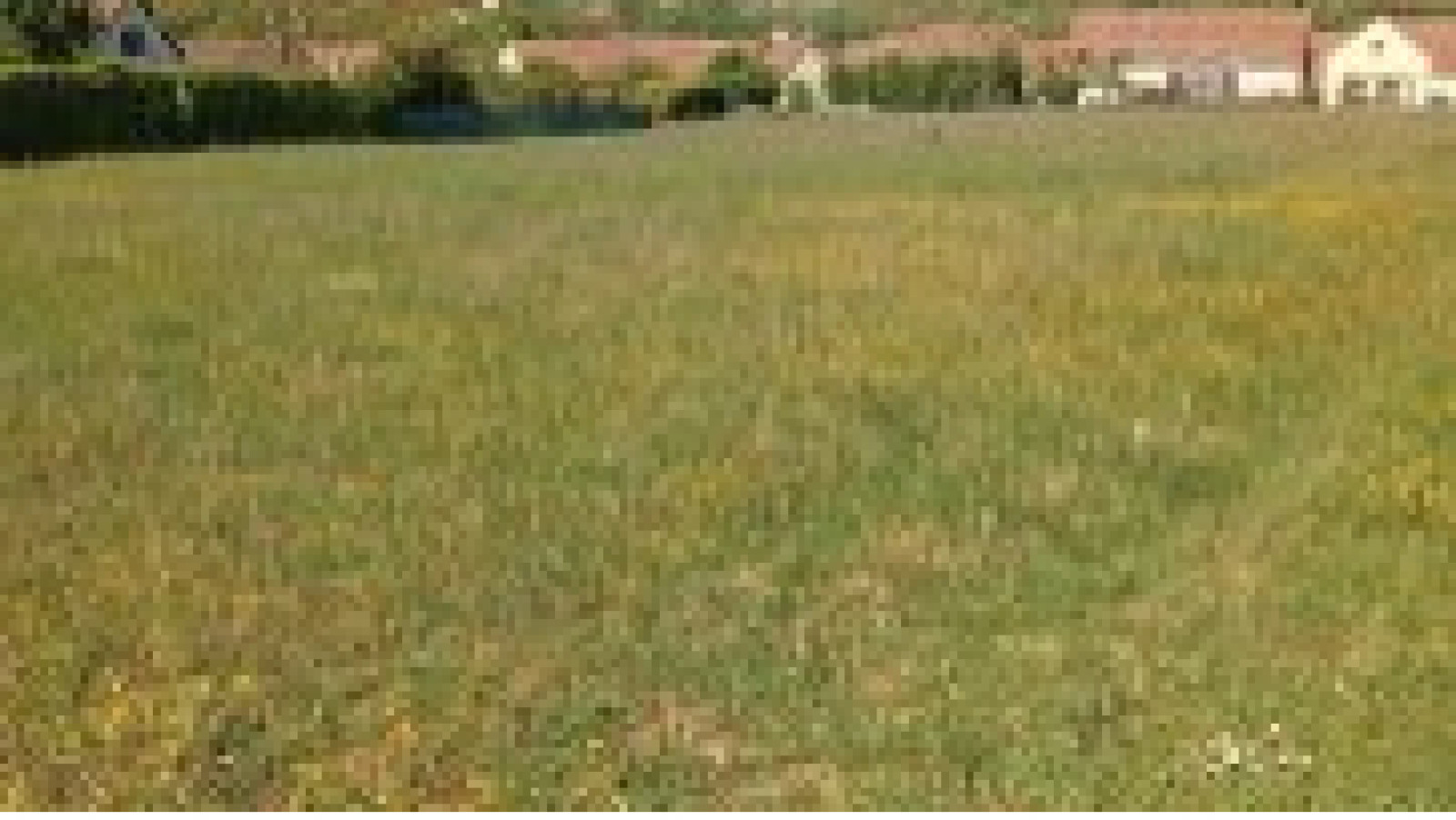 Terrain constructible de 740m2 à Escolives-Sainte-Camille