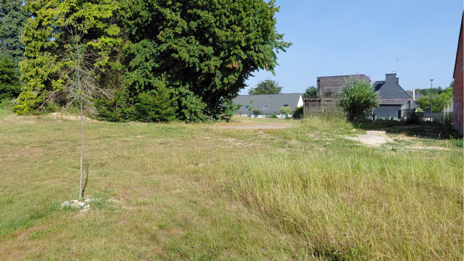 Terrain constructible de 403m2 à Hennebont