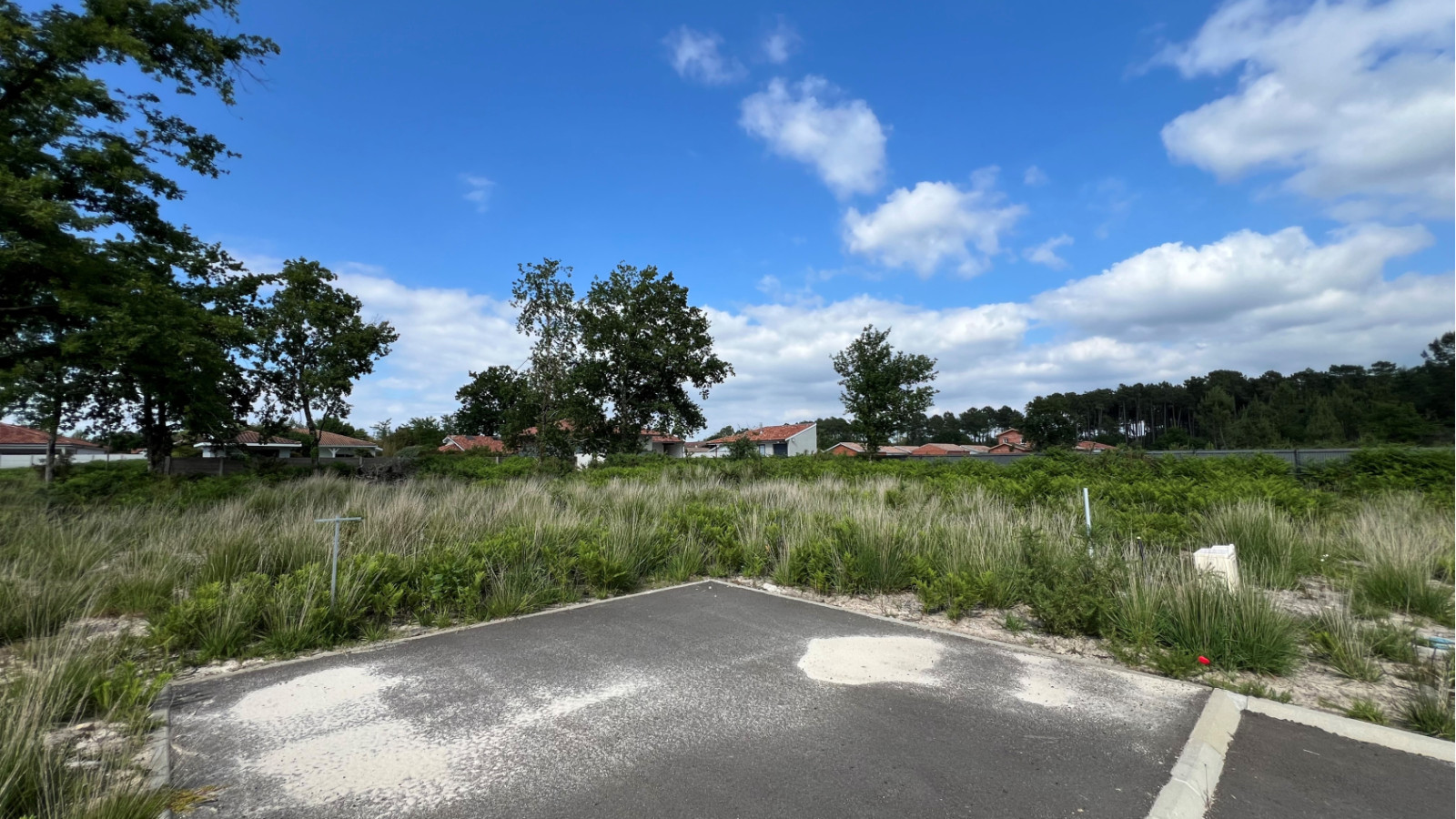 Terrain constructible de 650m2 à Parentis-en-Born