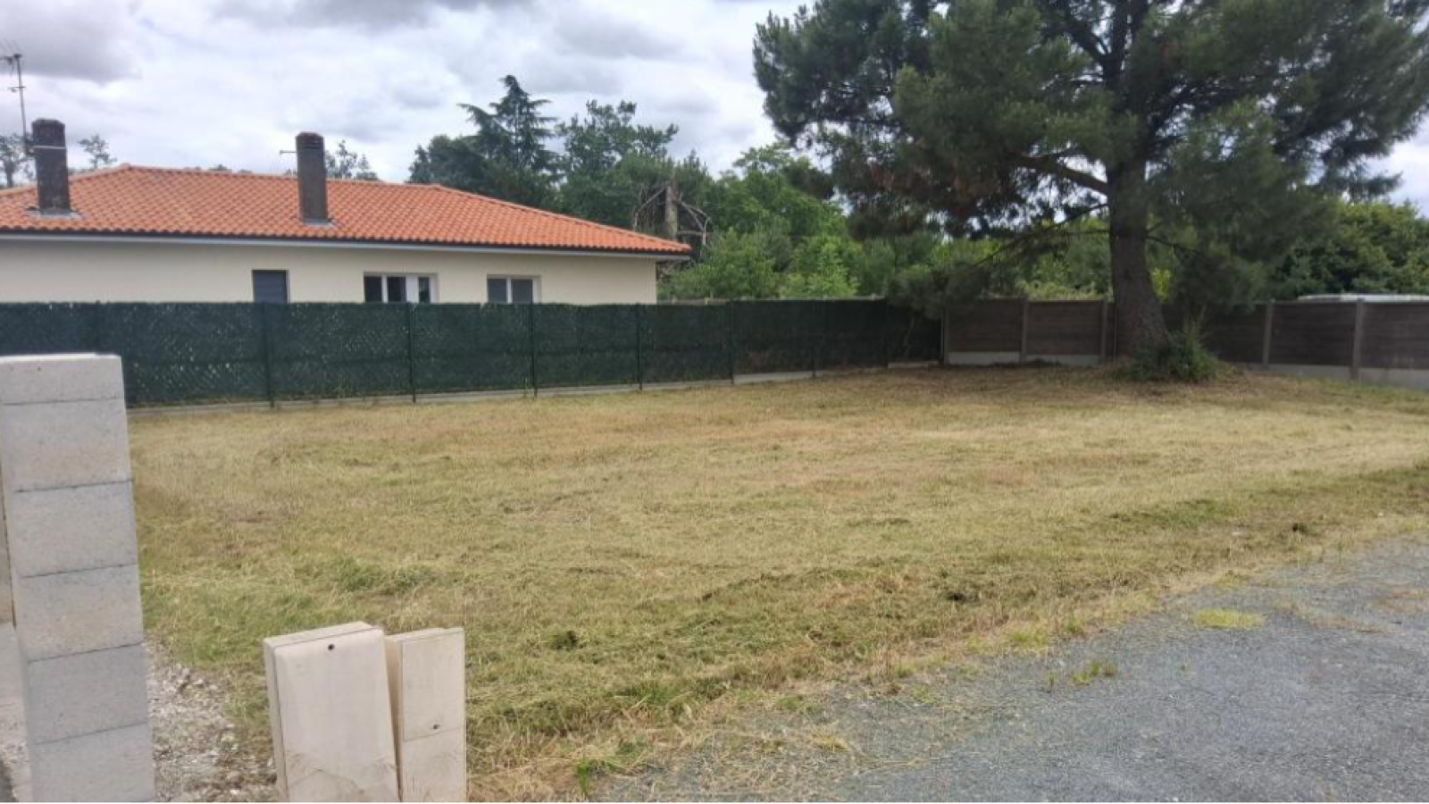Terrain constructible de 412m2 à Mérignac