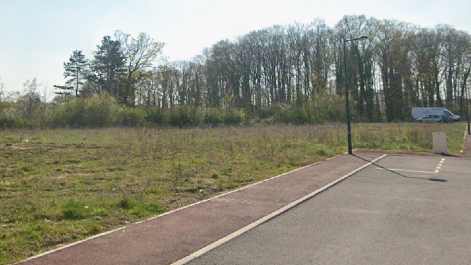 Terrain constructible de 807m2 à Saran