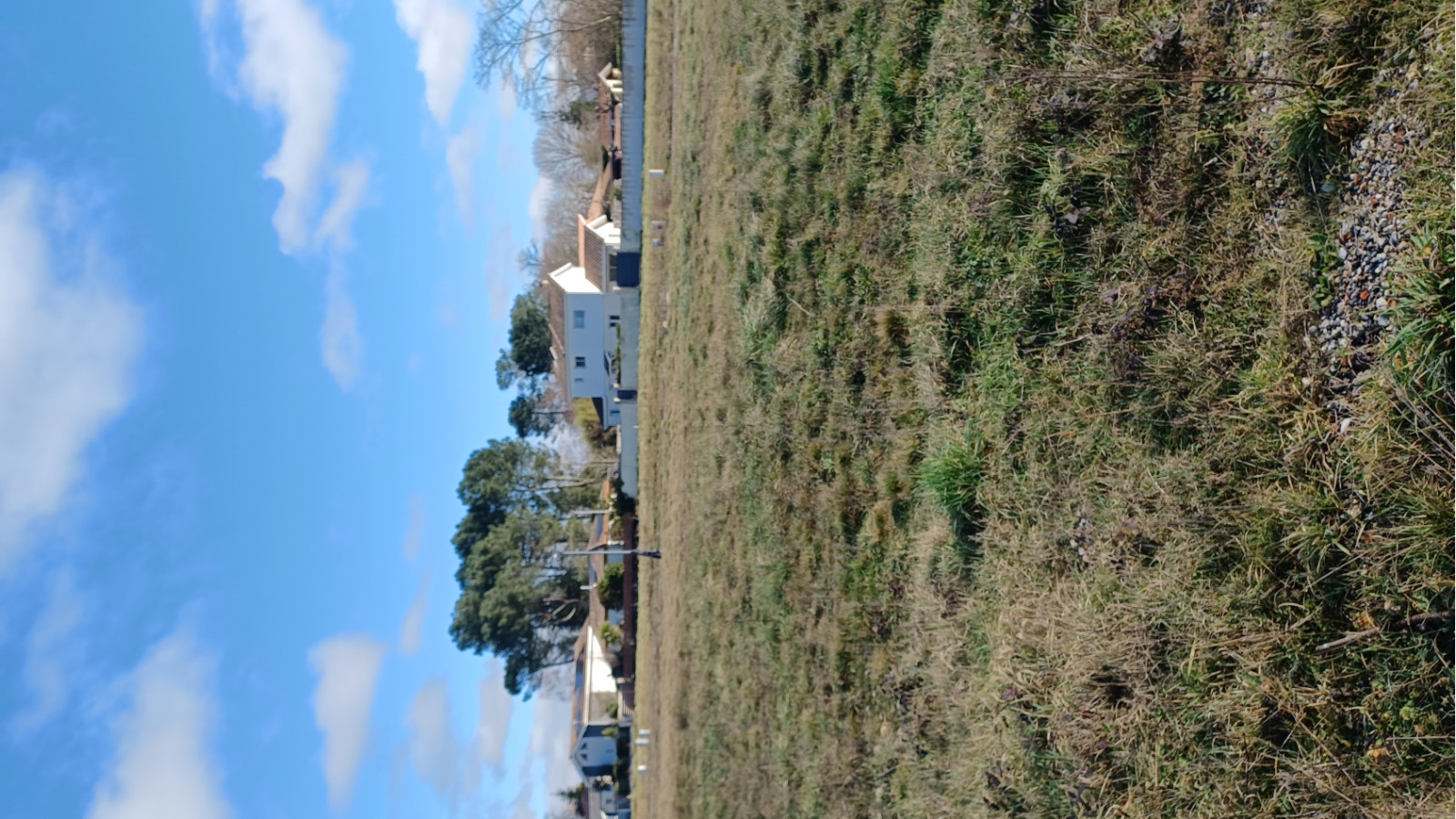 Terrain constructible de 858m2 à Martillac
