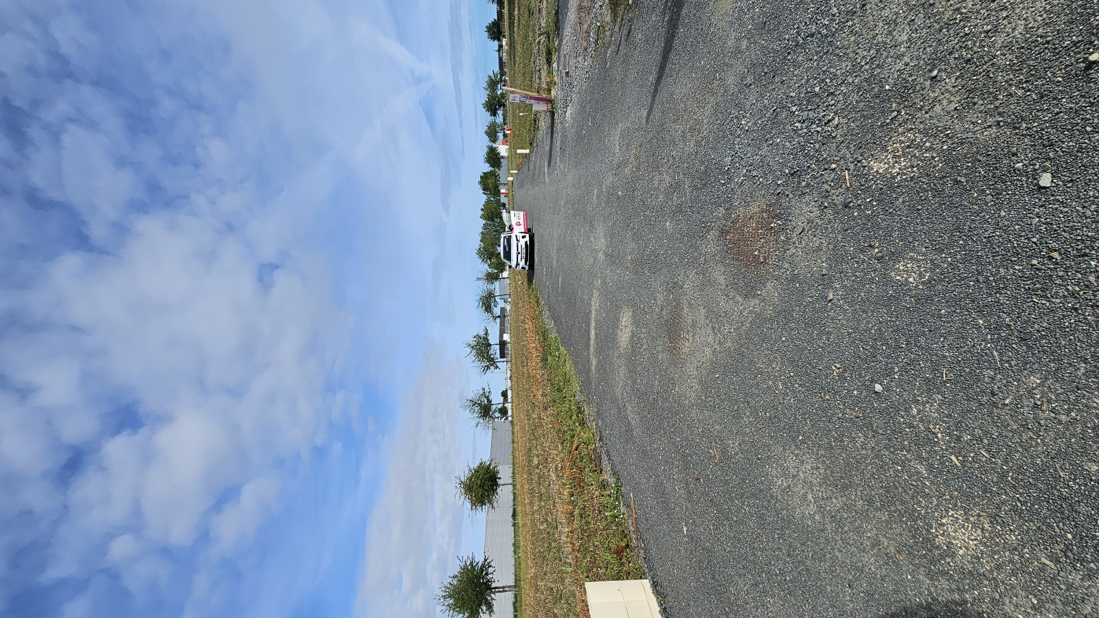Terrain constructible de 261m2 à Longué-Jumelles