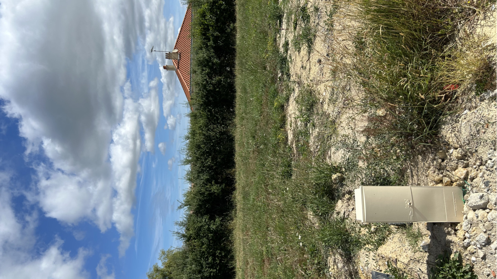 Terrain constructible de 393m2 à Les Achards