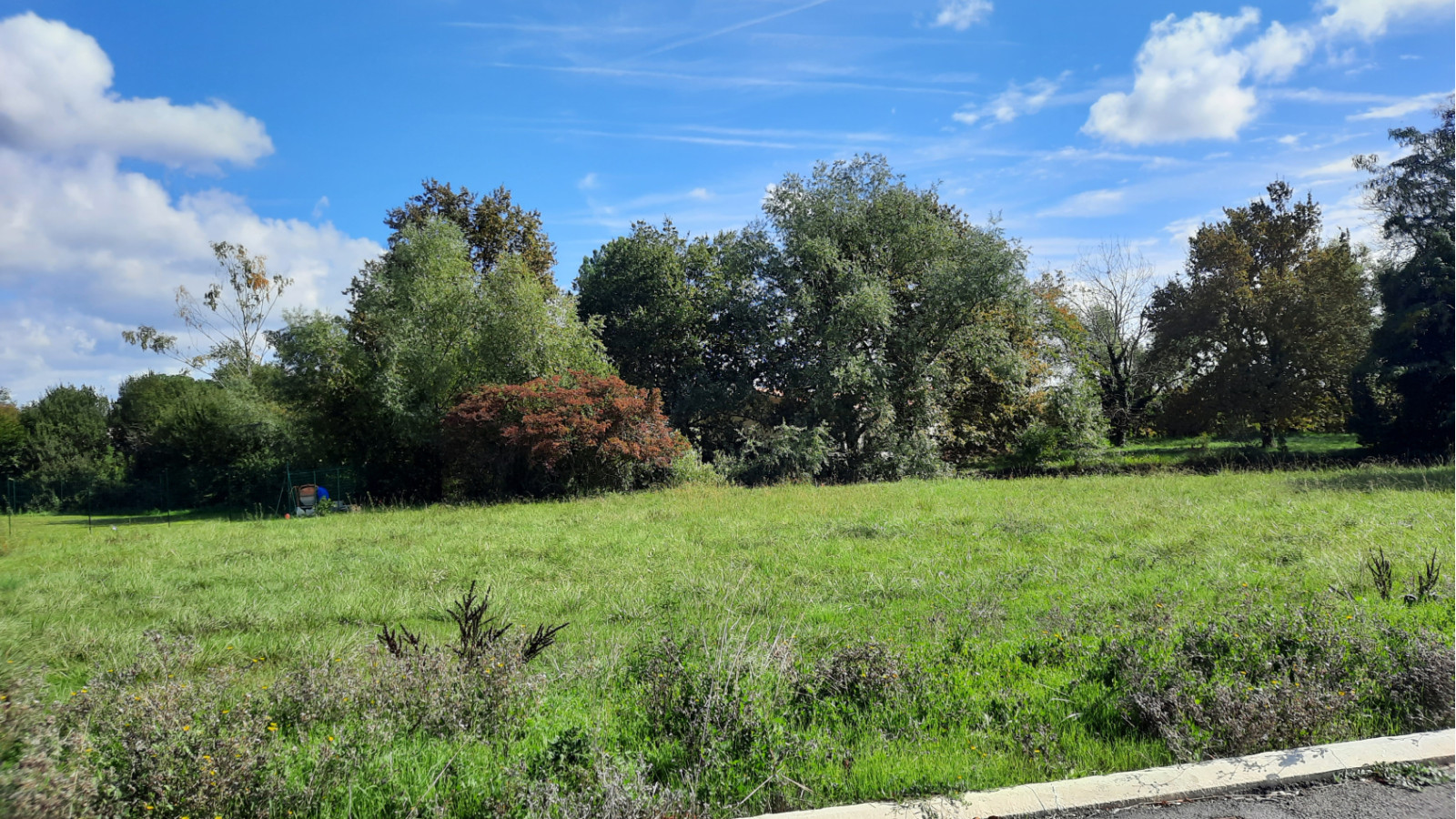 Terrain constructible de 543m2 à Gradignan
