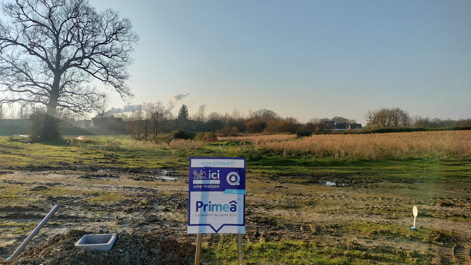 Terrain constructible de 300m2 à Saint-Péran