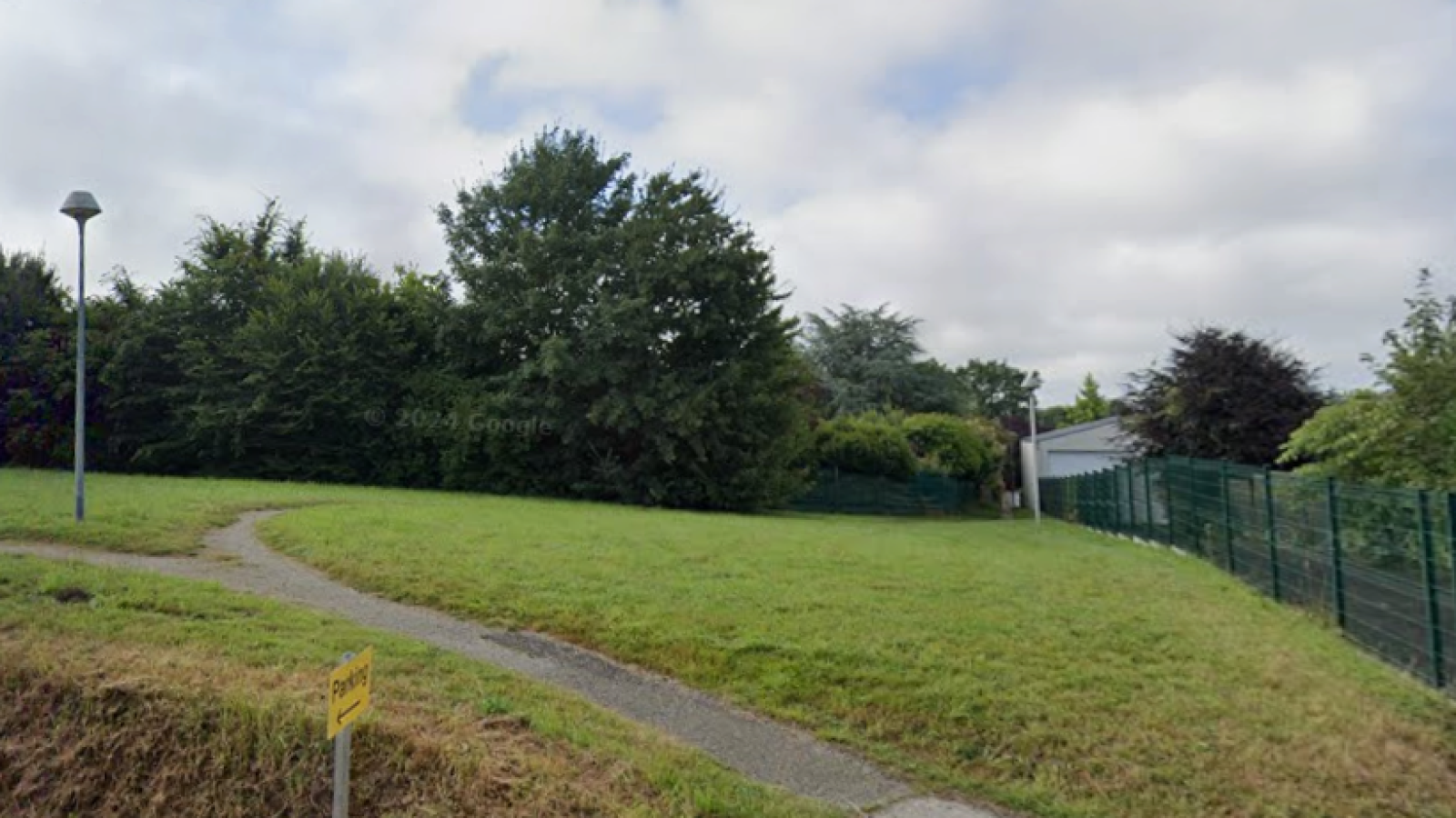 Terrain constructible de 238m2 à Bain-de-Bretagne