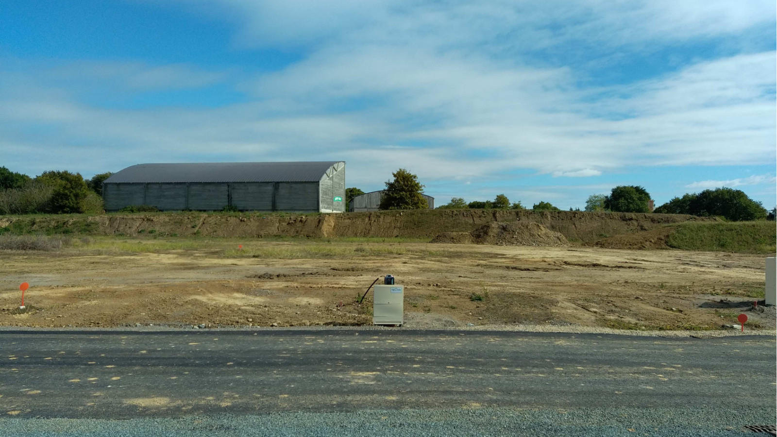 Terrain constructible de 404m2 à Saint-Michel-en-l'Herm