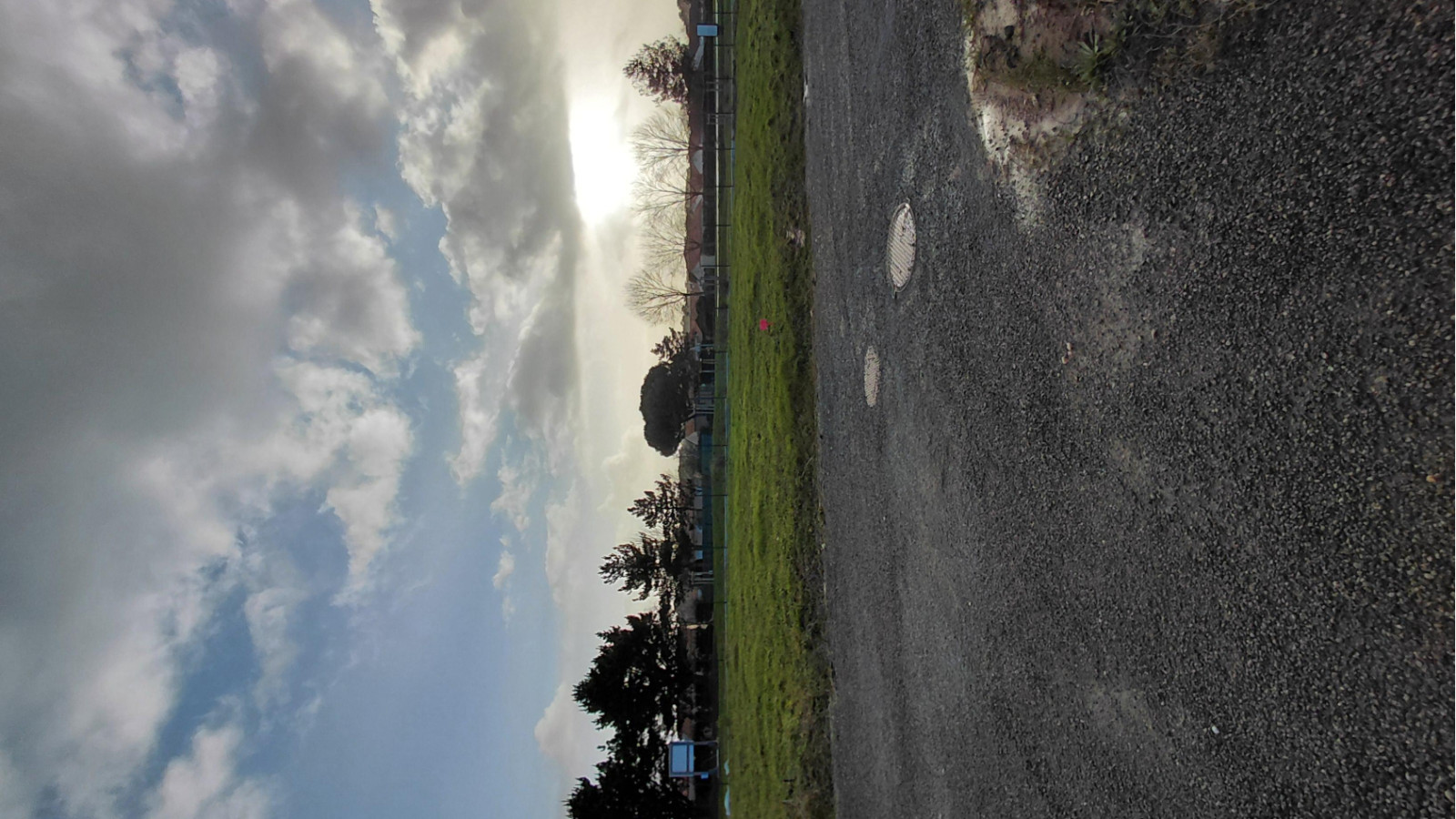Terrain constructible de 383m2 à Poiroux