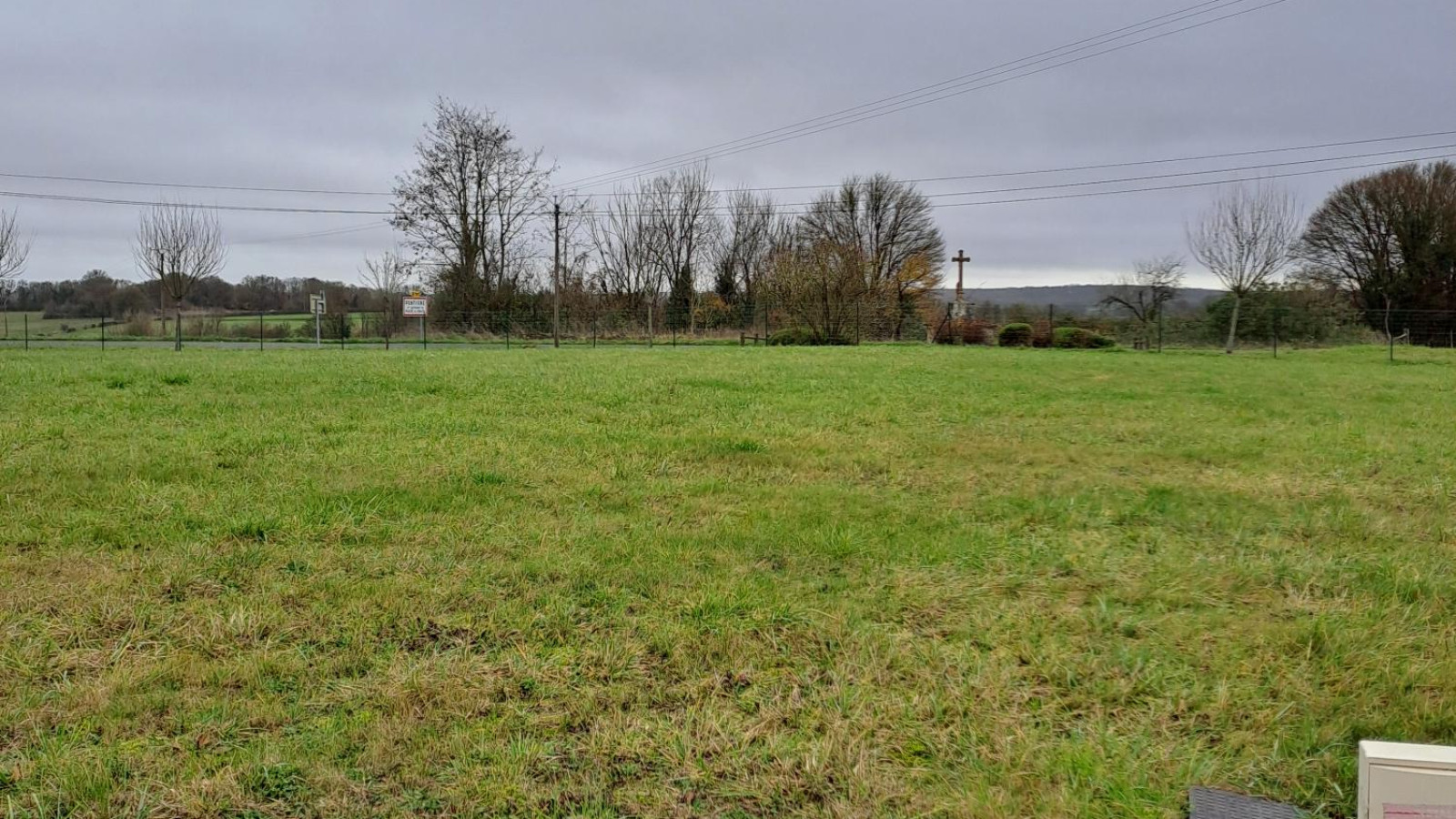Terrain constructible de 373m2 à Orée d'Anjou