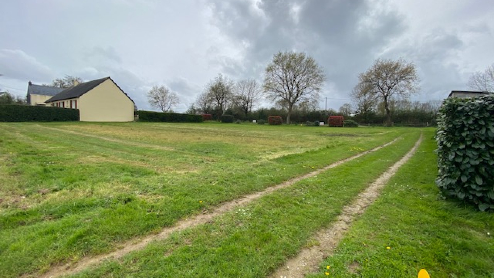 Terrain constructible de 750m2 à Crossac