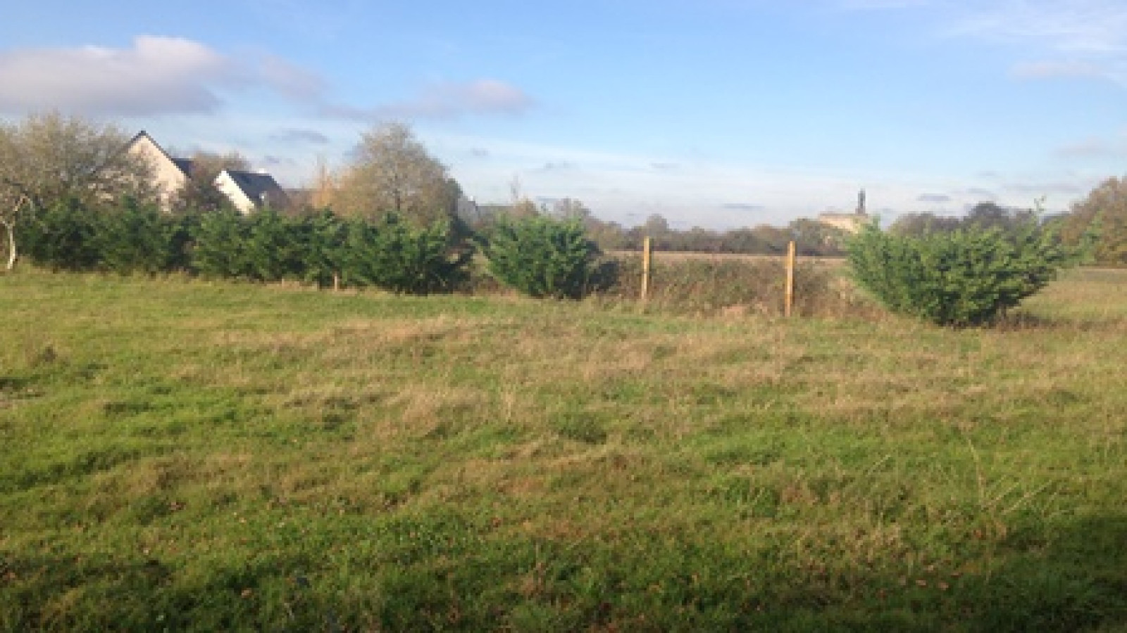 Terrain constructible de 411m2 à Sainte-Maure-de-Touraine