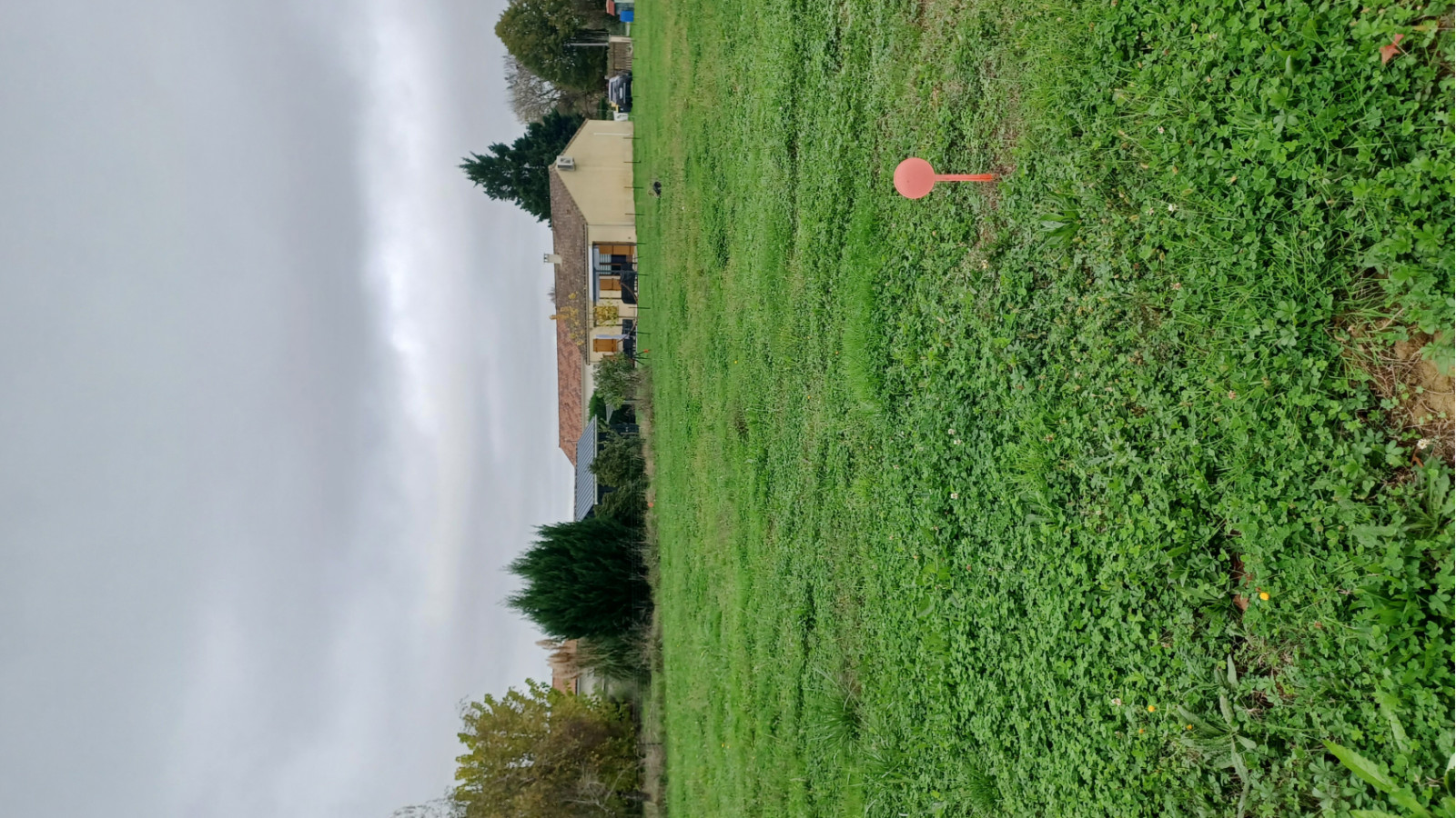Terrain constructible de 405m2 à Martillac