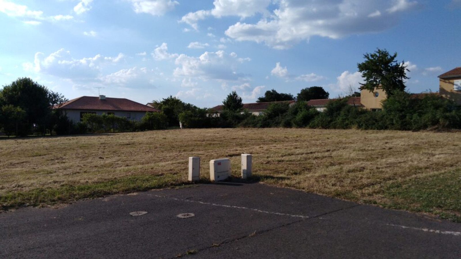 Terrain constructible de 450m2 à Nouaillé-Maupertuis