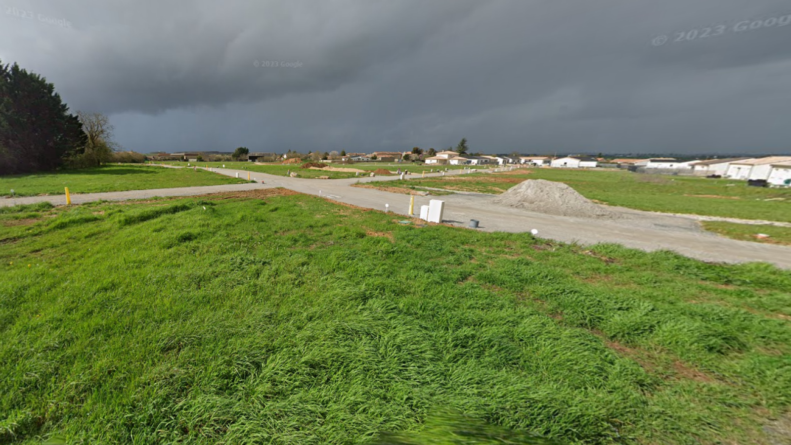Terrain constructible de 517m2 à Biard