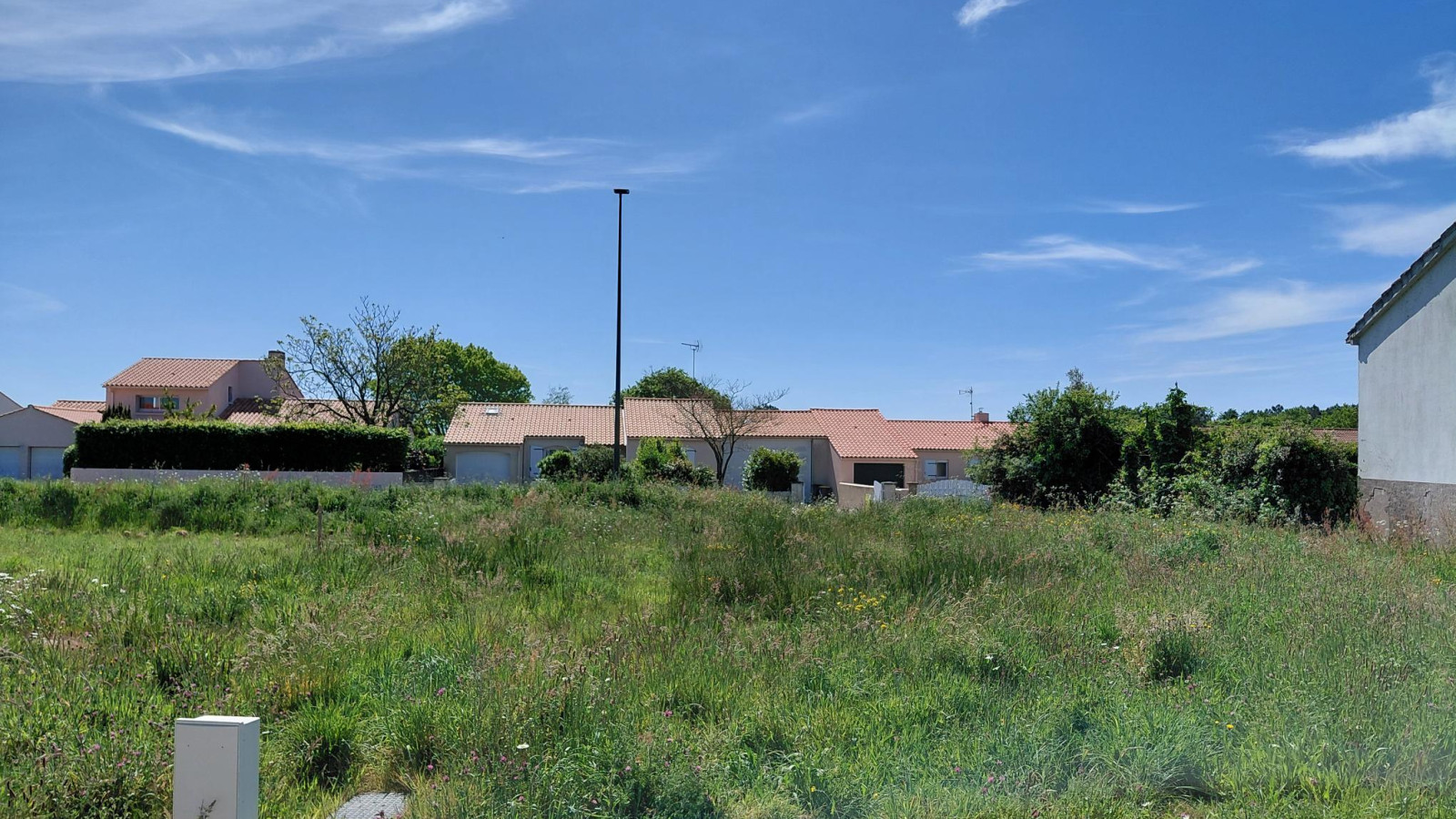 Terrain constructible de 658m2 à Saint-Hilaire-de-Riez