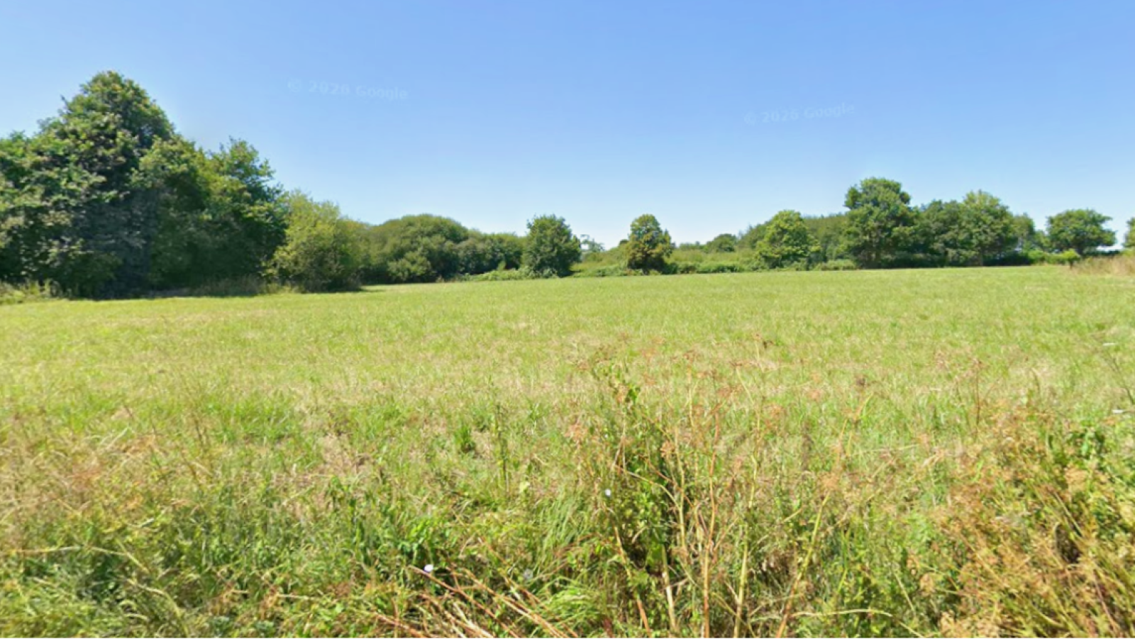 Terrain constructible de 176m2 à Sens-de-Bretagne