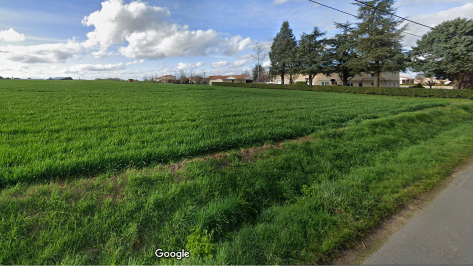 Terrain constructible de 1000m2 à Cissé
