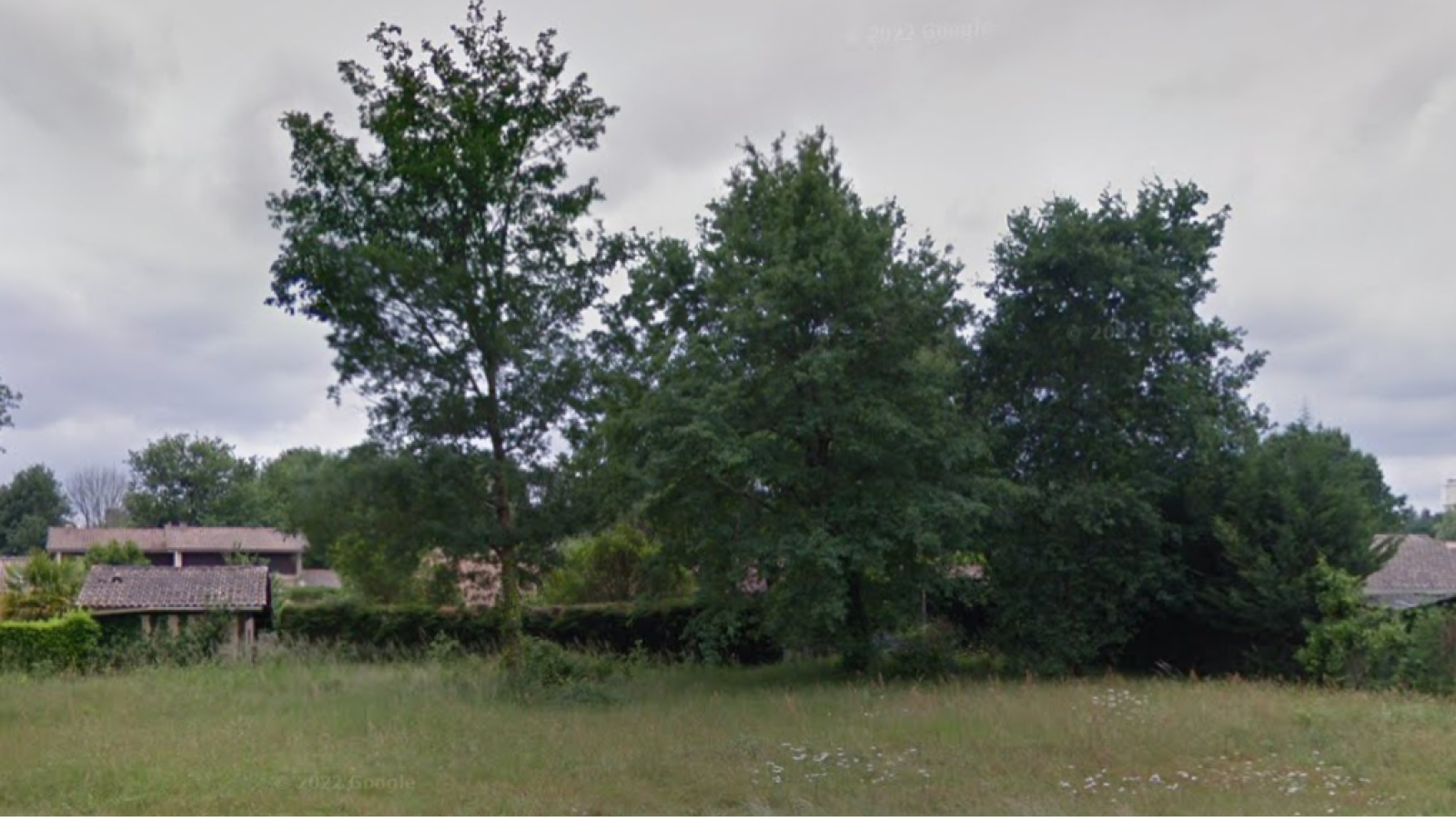 Terrain constructible de 1049m2 à Biscarrosse