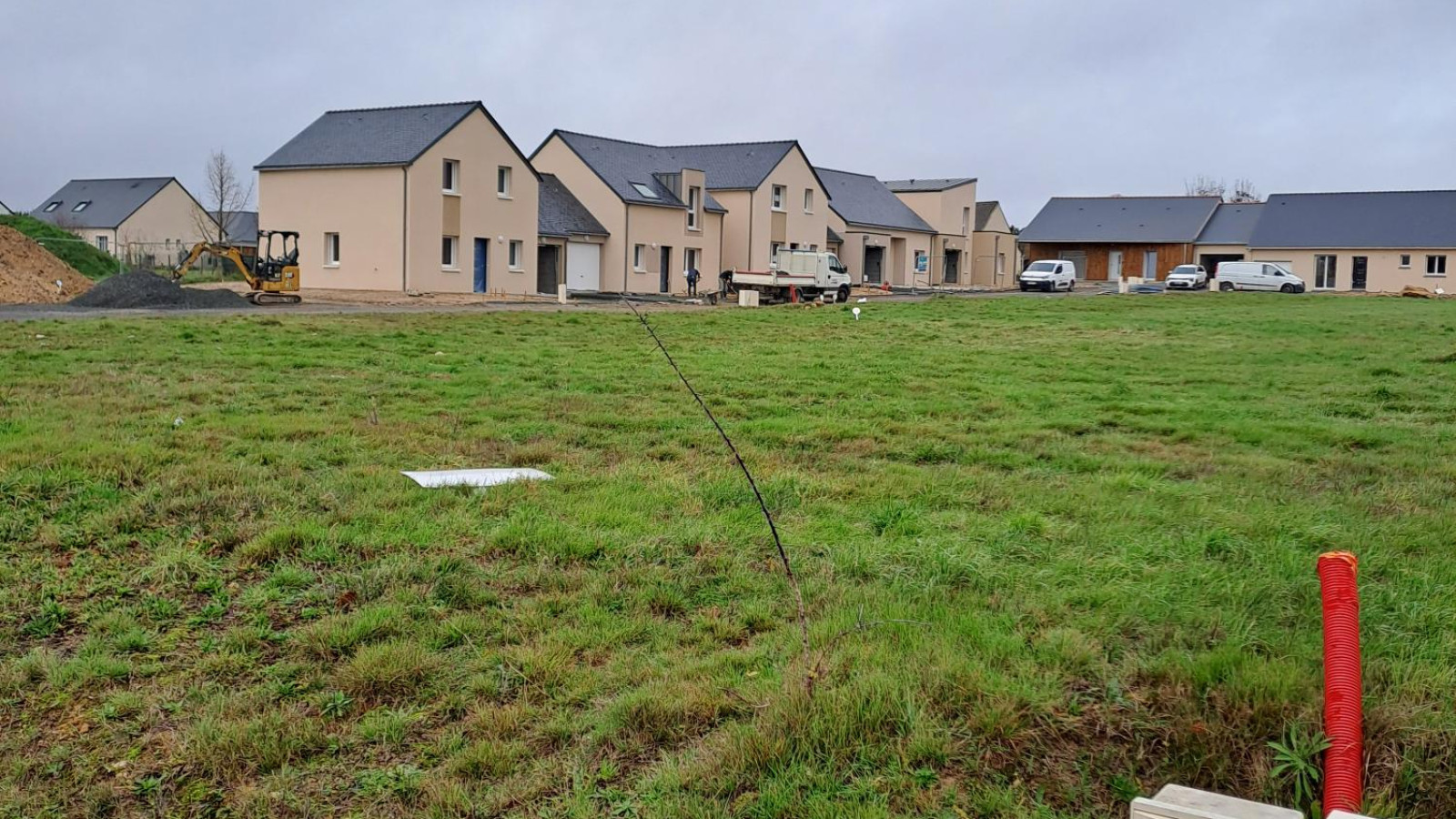 Terrain constructible de 355m2 à Bouchemaine