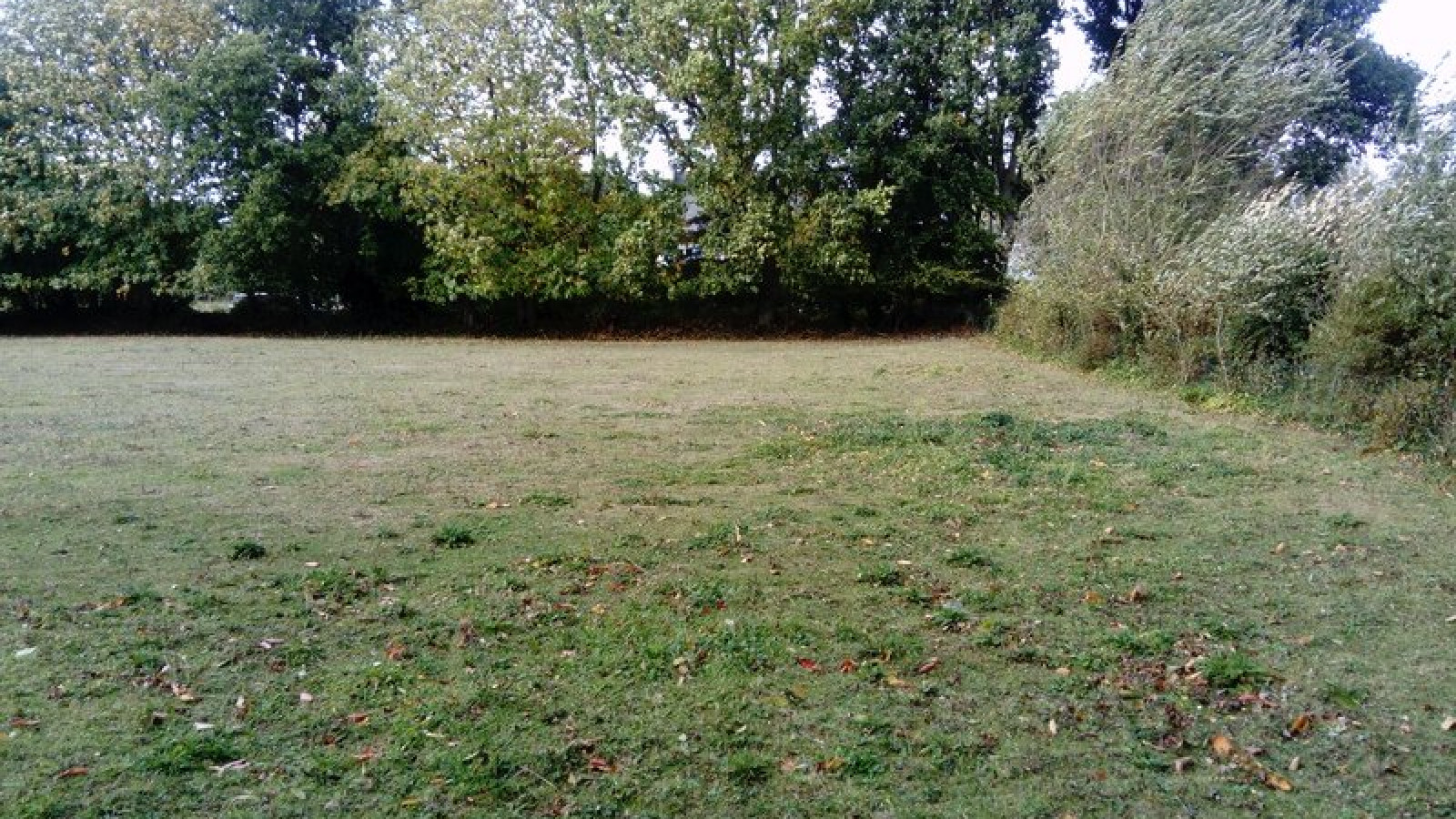 Terrain constructible de 1100m2 à Crossac