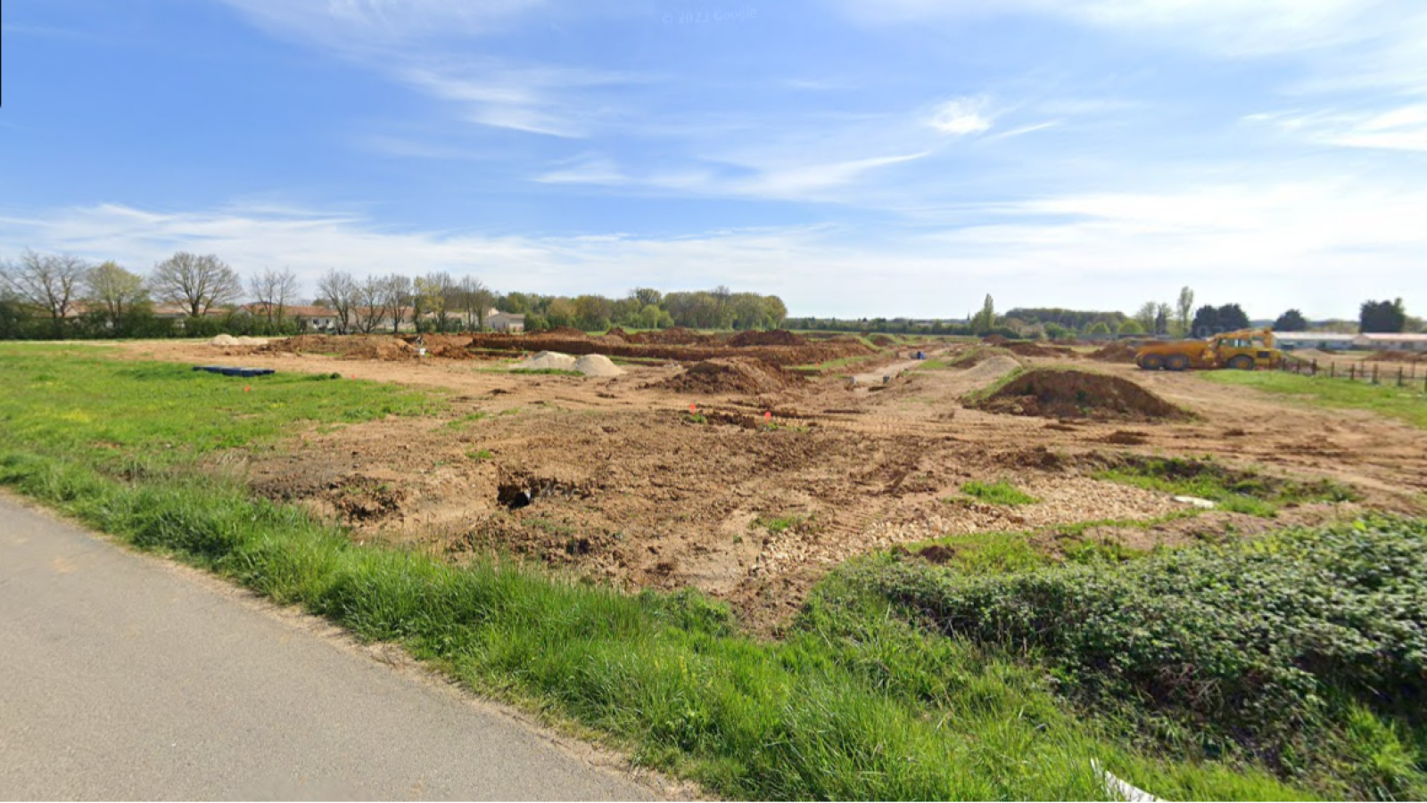 Terrain constructible de 459m2 à Béruges
